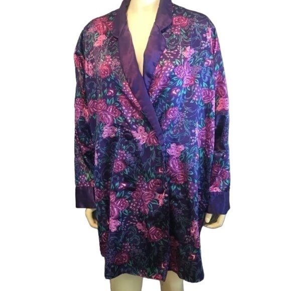 Kathryn Other - Flowered Lounging Jacket XL